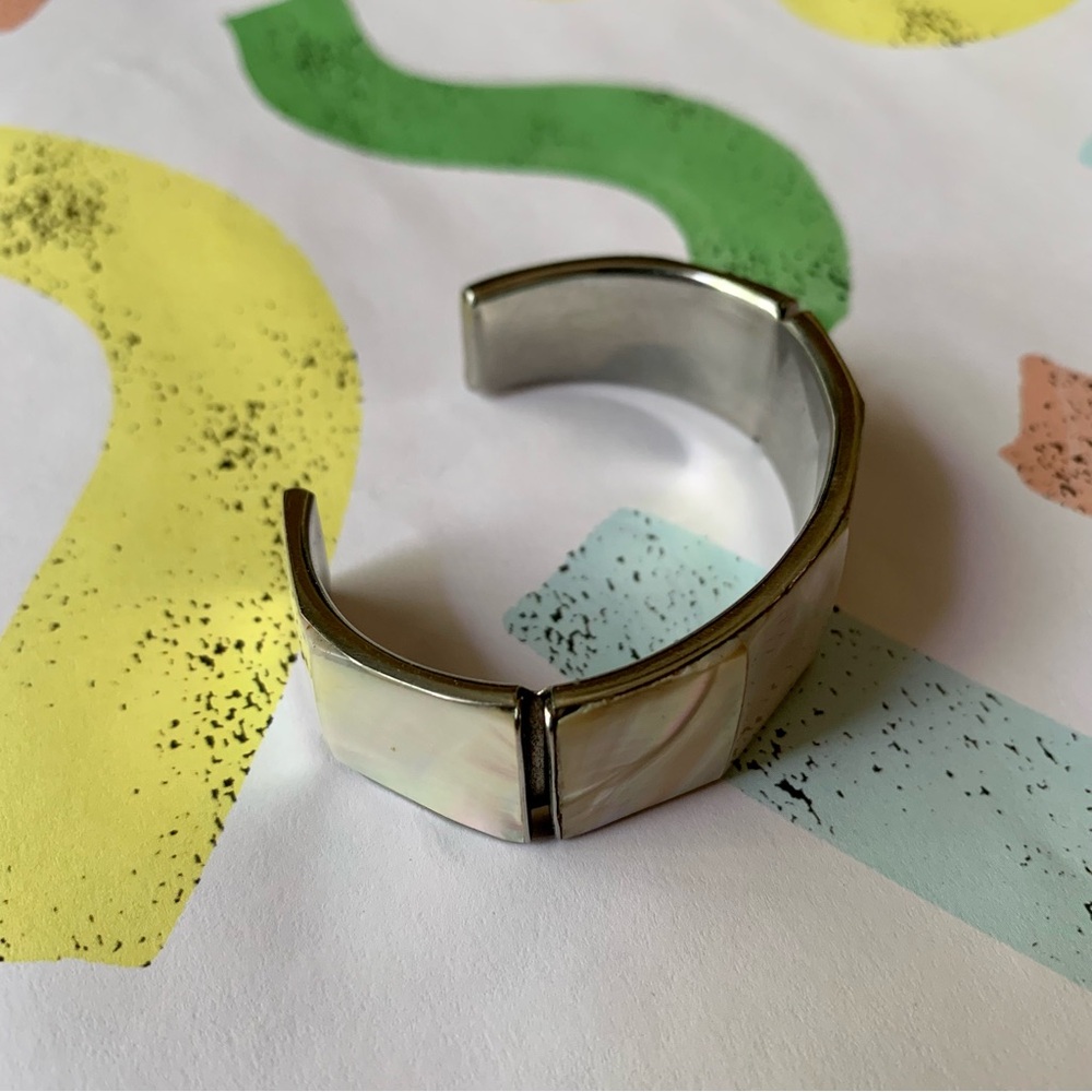 Mother of Pearl Inlay Cuff Bracelet Silver Statement Ring Set - Picture 9 of 12